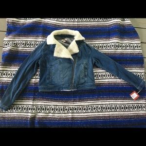 NWT Mossimo supply co Denim jacket Sherpa Trim